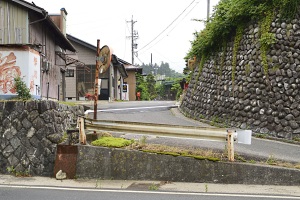 国道153号線交差点