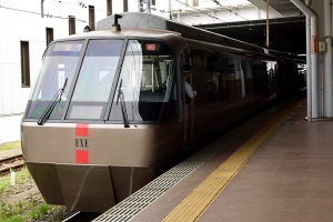 小田急電鉄 30000形ロマンスカー EXE