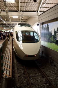 小田急電鉄 50000形ロマンスカー VSE