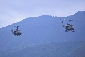 UH-1J ėpwRv^[