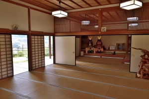 田峯城跡 御殿内部
