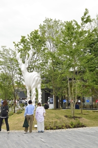東ゲート前のオブジェ
